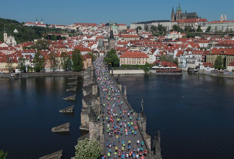 Volkswagen Maraton 2016 v Praze 8. května.