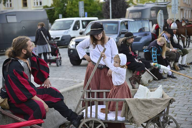 K příležitosti 400. výročí proběhla v Praze rekonstrukce bitvy na Bílé hoře.