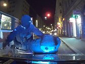 Působení speciálního policejního týmu na drogové scéně v Praze.
