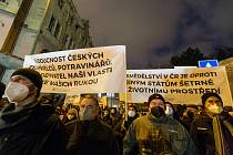 Z demonstrace zemědělců před Úřadem vlády ČR proti změnám pravidel pro zemědělské hospodaření 11. ledna 2022.