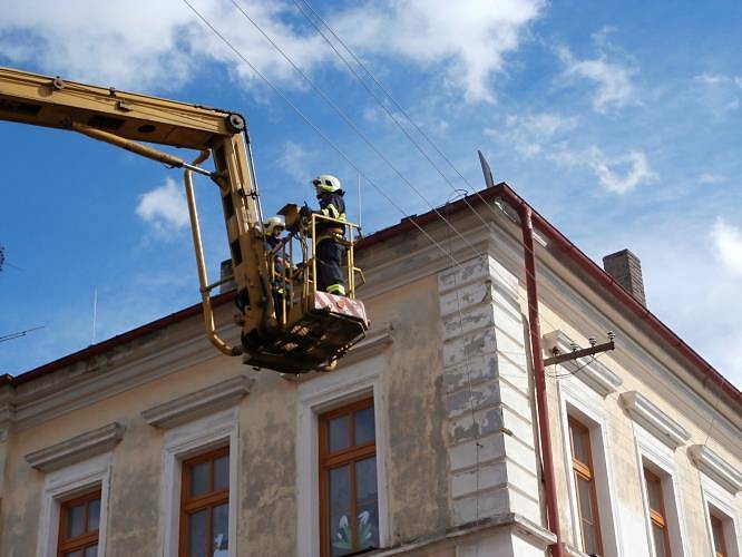 Desítkami zásahů zaměstnaly v uplynulých dnech následky řádění vichru pražské hasiče.