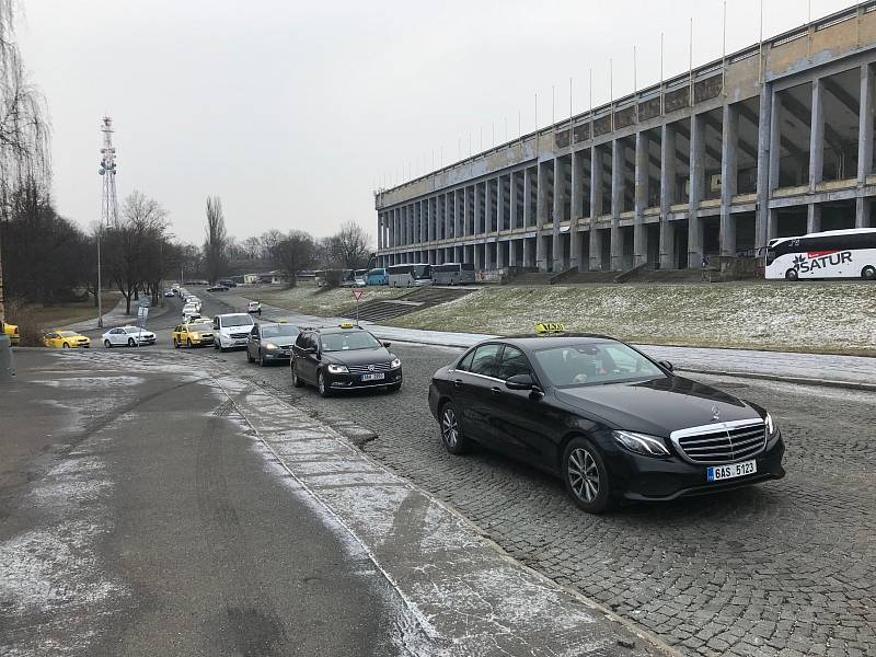 Protest taxikářů v Praze 8. února