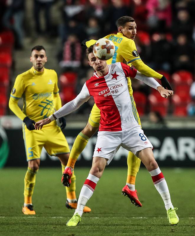 Zápas Evropské ligy mezi SK Slavia Praha a FC Astana, hraný 7. prosince v Praze.