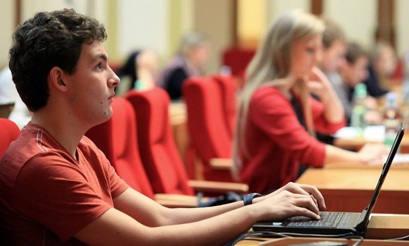 Olympiáda lidských práv 2013 - finálové kolo v prostorách Magistrátu hlavního města Prahy.