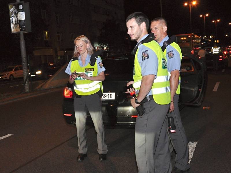 Z dopravně-bezpečnostní policejní akce pražské policie na magistrále na Pankráci.