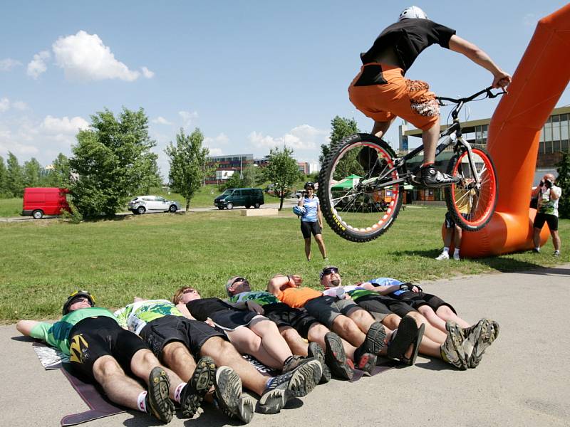 V Centrálním parku u stanice metra Opatov v Praze 11 odstartovala ve středu 23. května 2012 mezinárodní cyklojízda na Greenways Praha – Vídeň, která je součástí akce Týden na kole.