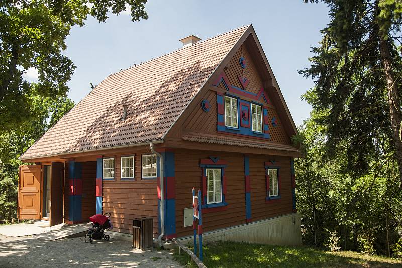 Téma - architekt Gočár, Gočárovy domky v ZOO, 20.6.2017
