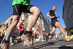 V hlavním městě se v neděli 8. května běžel Pražský mezinárodní maraton.
