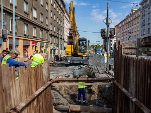 Rekonstrukce kanalizace, obnova vodovodního řadu a stavba plynovodu na Žižkově.