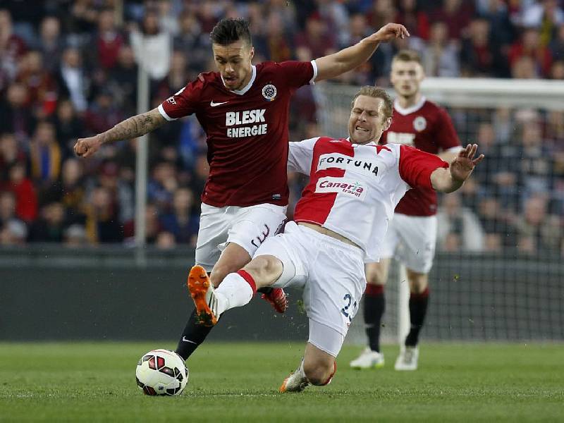 Zápas 23. kola Synot ligy AC Sparta Praha vs. SK Slavia Praha, hraný 11. dubna v Praze. Piták, Kadlec