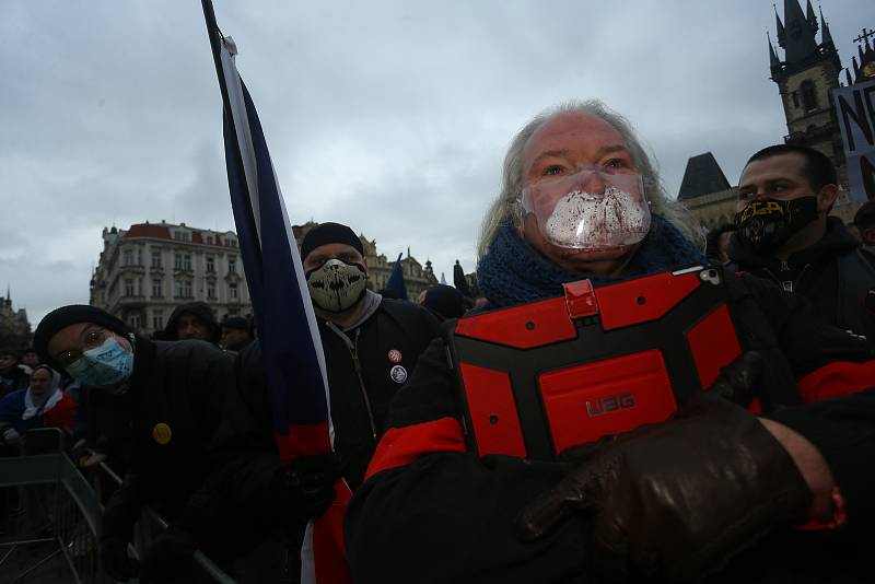 Demonstrace na Staroměstském náměstí v neděli 10. ledna 2021.