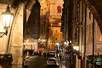 Pojďte se podívat na večerní fotky Prahy z okolí Karlova Mostu, Staroměstského a Václavského náměstí. 