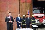Slavnostní poklep na základní kámen zahájil výstavbu nové hasičské stanice v pražských Holešovicích.