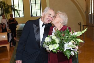 Květa a Karel jsou svoji už od roku 1958. Letos oslavili diamantovou svatbu