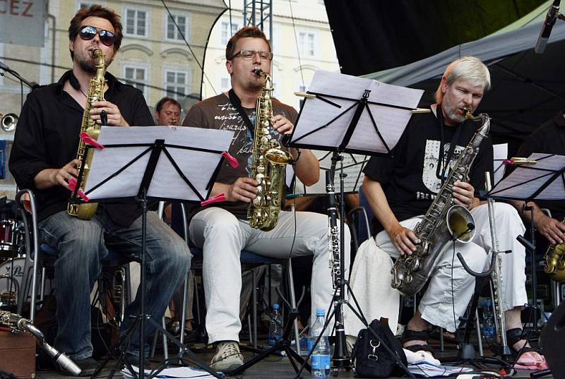 Na Staroměstském náměstí byl zahájen jubilejní V. ročník Mezinárodního jazzového festivalu Bohemia Jazz Fest