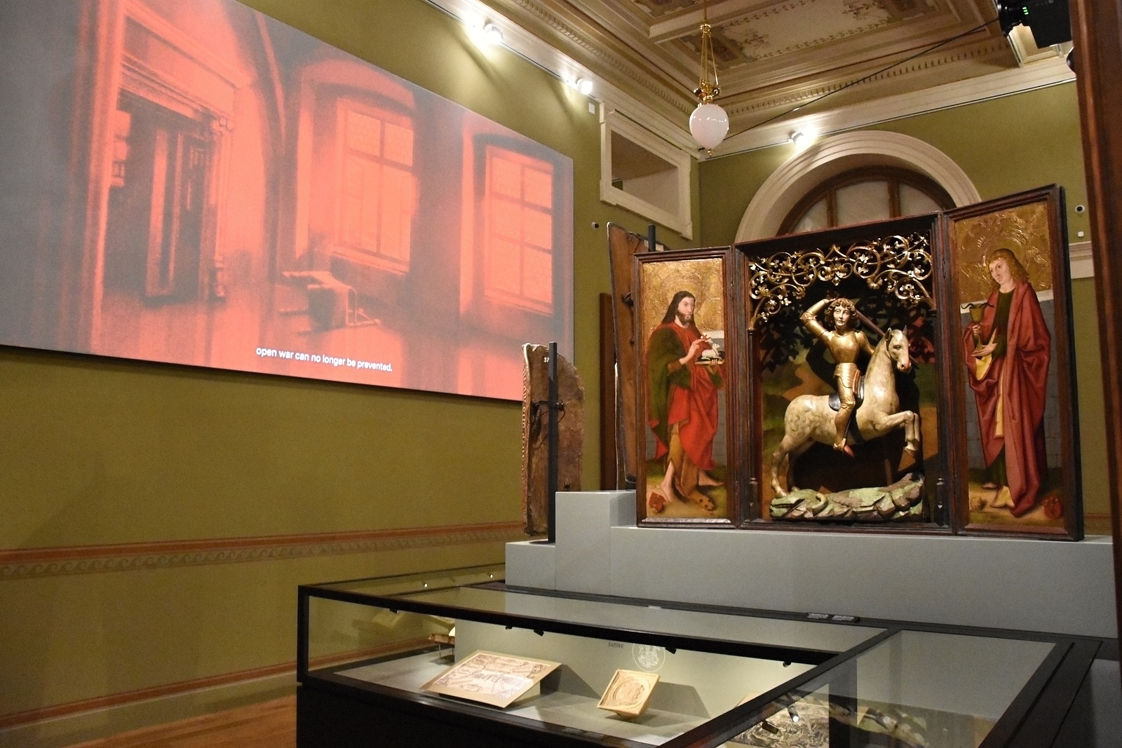PODÍVEJTE SE: Nový pohled na historii. Národní muzeum otevřelo výstavu  Dějiny - Pražský deník