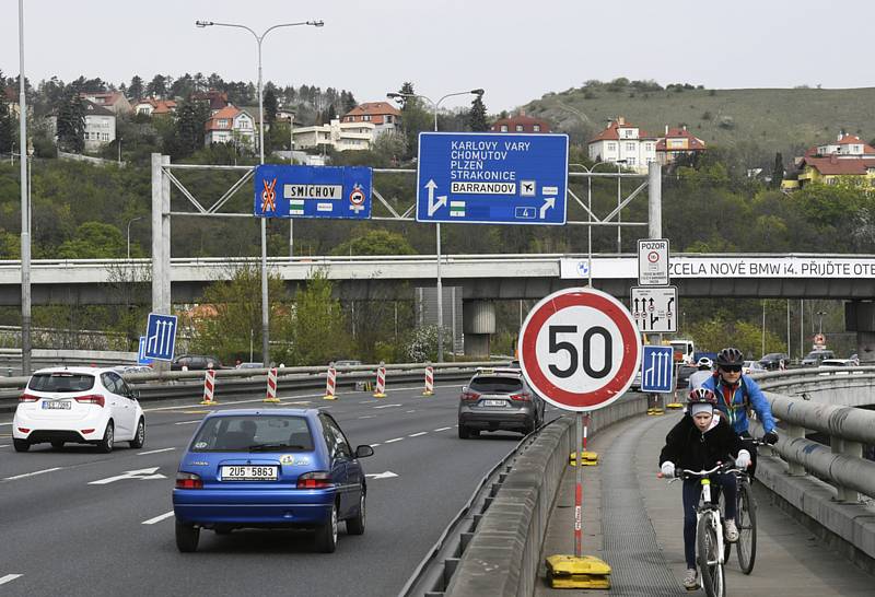 Rekonstrukce Barrandovského mostu.