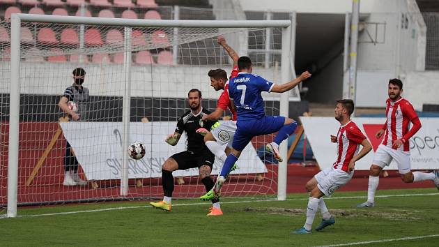 Derby mezi Slavojem Vyšehrad a Viktorií Žižkov skončilo bez branek.