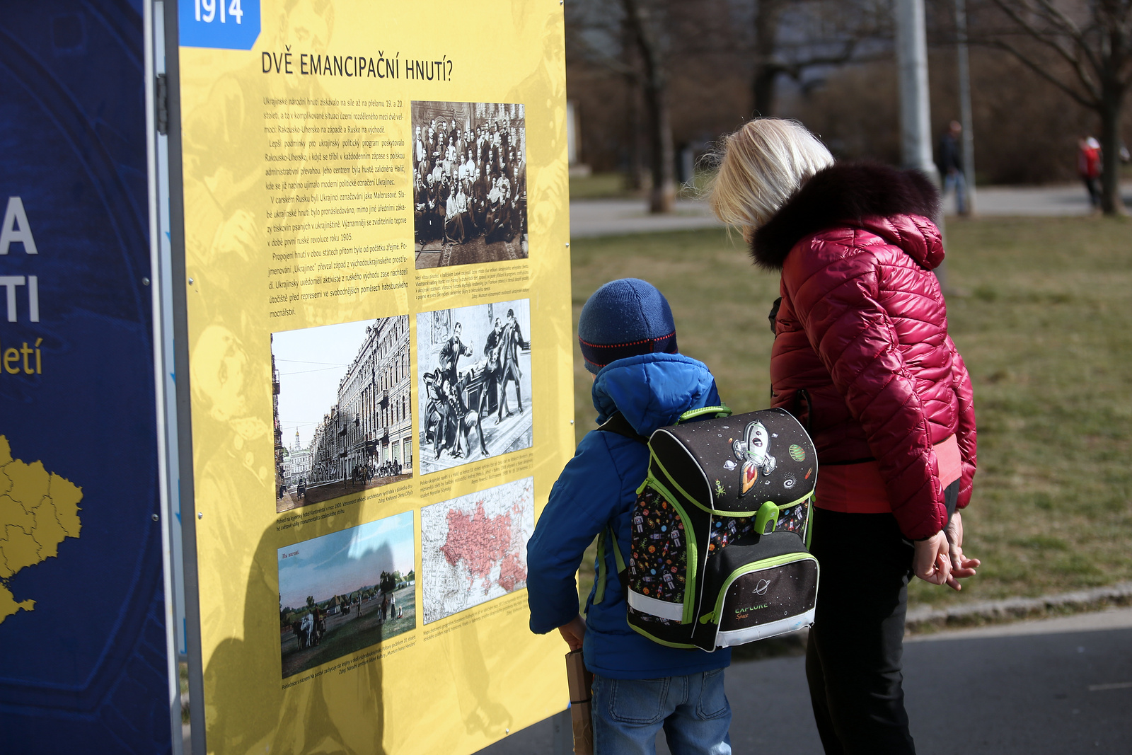 OBRAZEM: Od cara k Putinovi. Výstava ukázala cestu k nezávislosti Ukrajiny  - Pražský deník