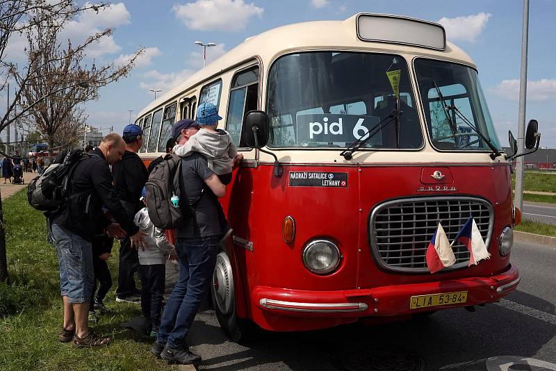 Autobusový den PID v Letňanech.