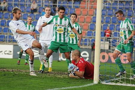 DVANÁCTÉ KOLO - NEPRŮSTŘELNÝ SŇOZÍK (1.FC Slovácko Uherské Hradiště - Bohemians 1905 0:2)