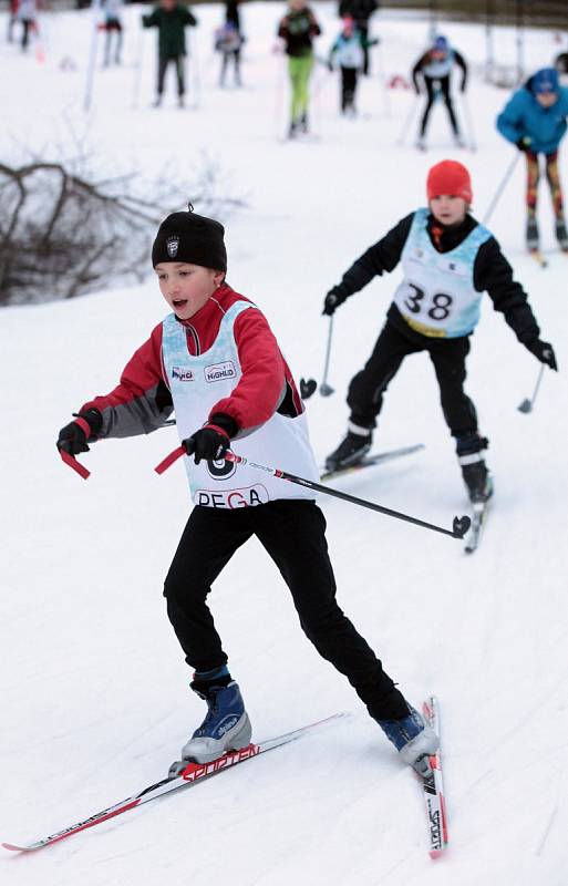 Pražský pohár v běhu na lyžích v Ski Parku Chuchle 4. února.