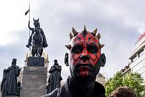 Fanoušci Star Wars prošli Prahou.
