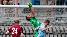 Fotbalisté Vyšehradu remizovali ve čtvrtém kole druhé fotbalové ligy na domácím hřišti s mužstvem Opavy 0:0.