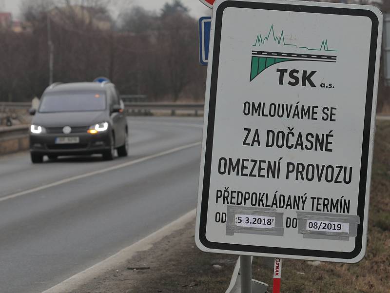 Uzavření Českobrodské ulice v Běchovicích ohledně rekonstrukce.