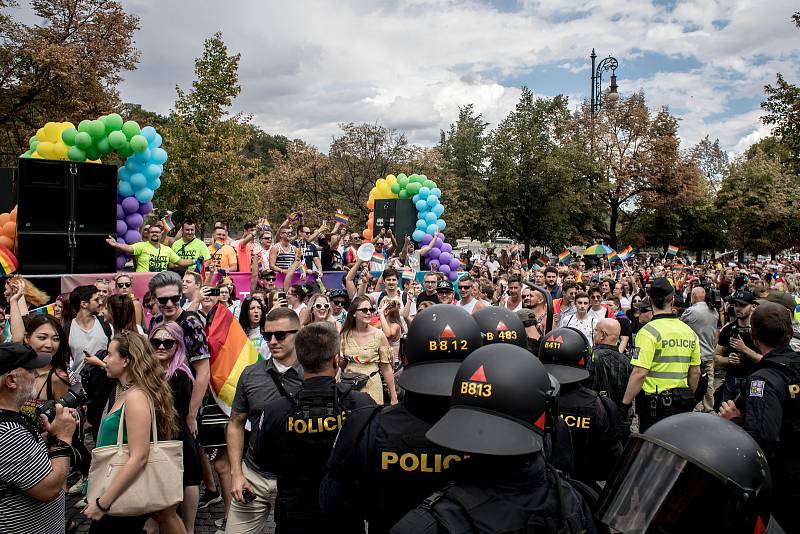 Pochod Prague Pride prošel 11. srpna centrem Prahy.