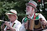 Festival Pražské folklorní dny 24. 7. - 26. 7. 2014 je osmým ročníkem mezinárodního setkání folklorních souborů. Festivalu se účastní celkem 46 tanečních skupin, hudebních a pěveckých souborů z Evropy, Asie a Ameriky