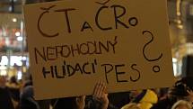 Demonstrace za zachování svobody slova a médií, Zemane - ČT nedáme! Václavské náměstí 14.března
