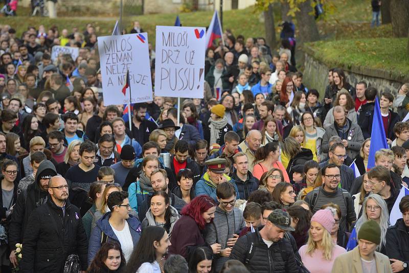 Připomínka událostí 17. listopadu v Praze. Albertov a pochod z něj. 17. listopad 2019