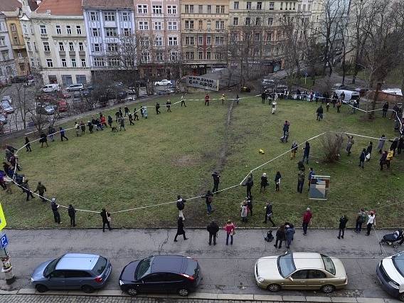 HAPPENING ŽIVÁ SOCHA