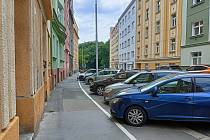 Parkování v ulici Horní, Praha 4 - Nusle.