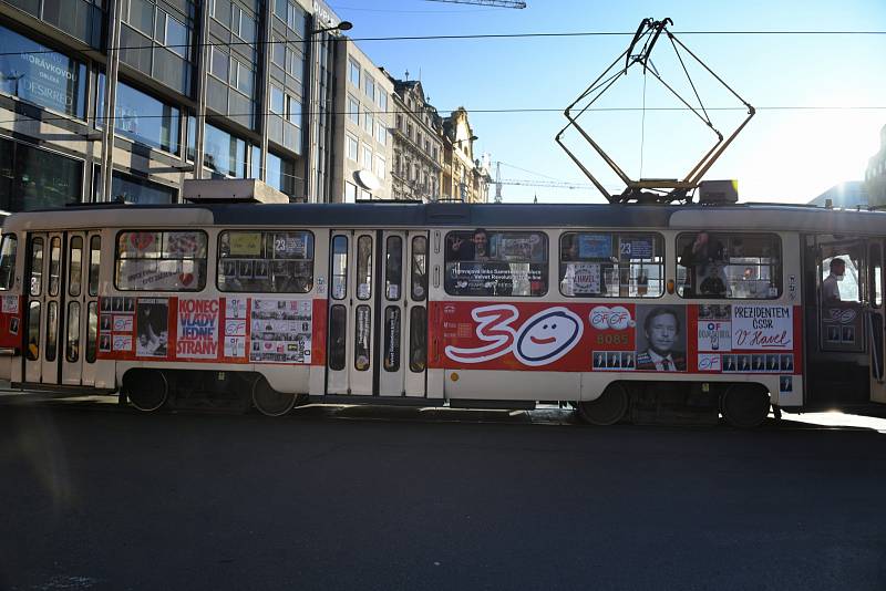 Tramvaj Václava Havla se vrací do pražských ulic.