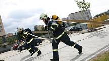 Hasiče prověřila nejtěžší soutěž Iron Fireman. Na pražském Pankráci v sobotu změřilo své síly a zkušenosti bezmála 70 špičkových borců.