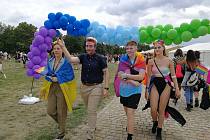 Duhový průvod na festivalu hrdosti LGBT+ komunity Prague Pride, 13. srpna 2022, Praha.