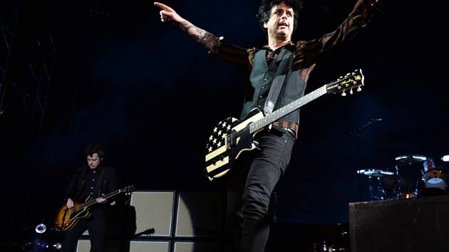 Americká kapela Green Day. Na snímku zpěvák kapely Billie Joe Armstrong.