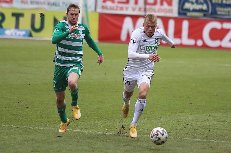 Fotbalisté Bohemians v Ďolíčku porazili Karvinou 2:0.