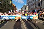 Protest s názvem Česko proti vládě na Letenské pláni v Praze