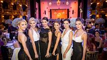 Finalistky České Miss 2016 zazářily na Plese v Opeře.