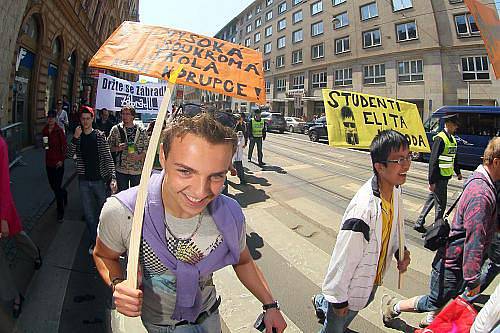 Studenti ve Stromovce v pátek 6. května oslavovali svůj tradiční svátek – majáles.