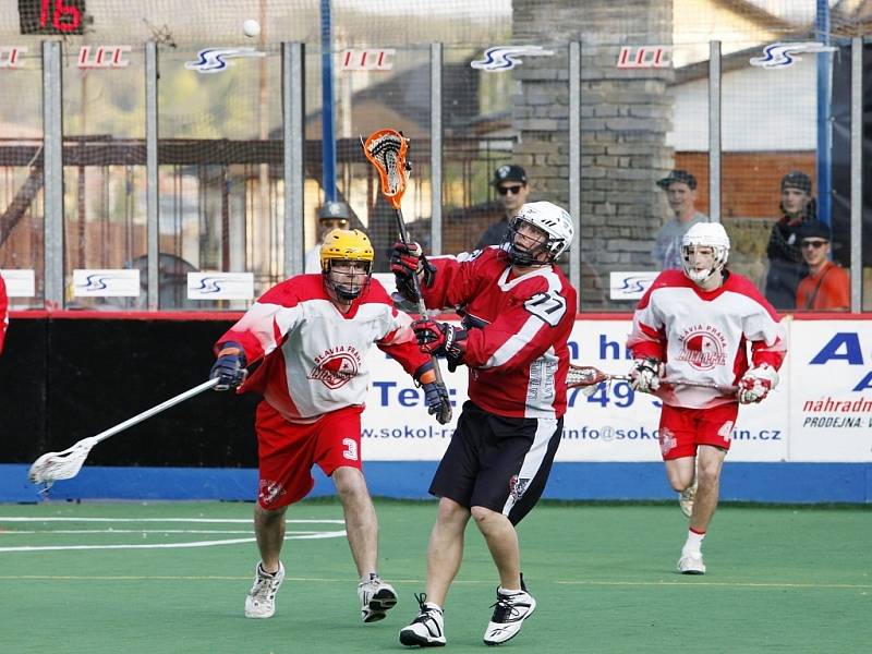 Boxlakrosisté LCC Radotín porazili Slavii 8:0.