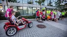 Společnost B.Braun v rámci kampaně Plníme sen pohybem věnovala 31. srpna v Praze šlapací autíčko Ferrari Liborovi Svobodovi, který je od svých dvanácti let odkázaný na umělou parenterální výživu.
