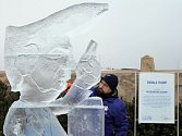 Festival ledových soch v Galerii Harfa.