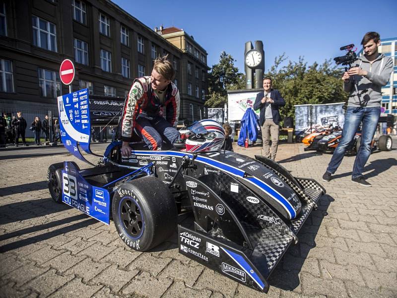 Den s formulemi ČVUT se uskutečnil v pondělí 12. října 2015 v Praze.