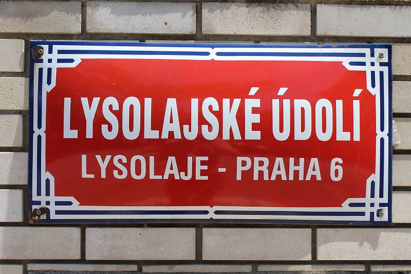 Lysolaje.