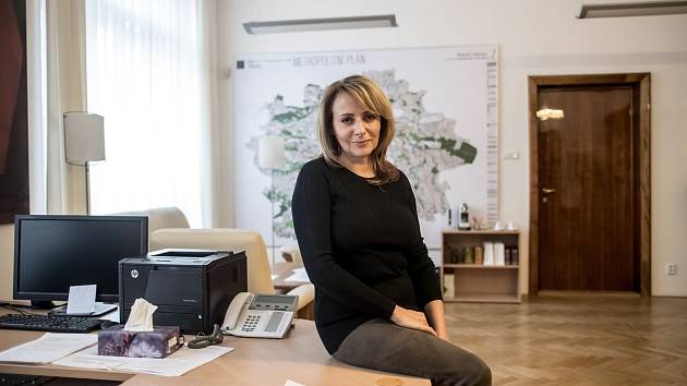 Pražská primátorka Adriana Krnáčová poskytla 16. března v Praze rozhovor Deníku.