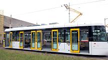 nízkopodlažní tramvaj - EVO1